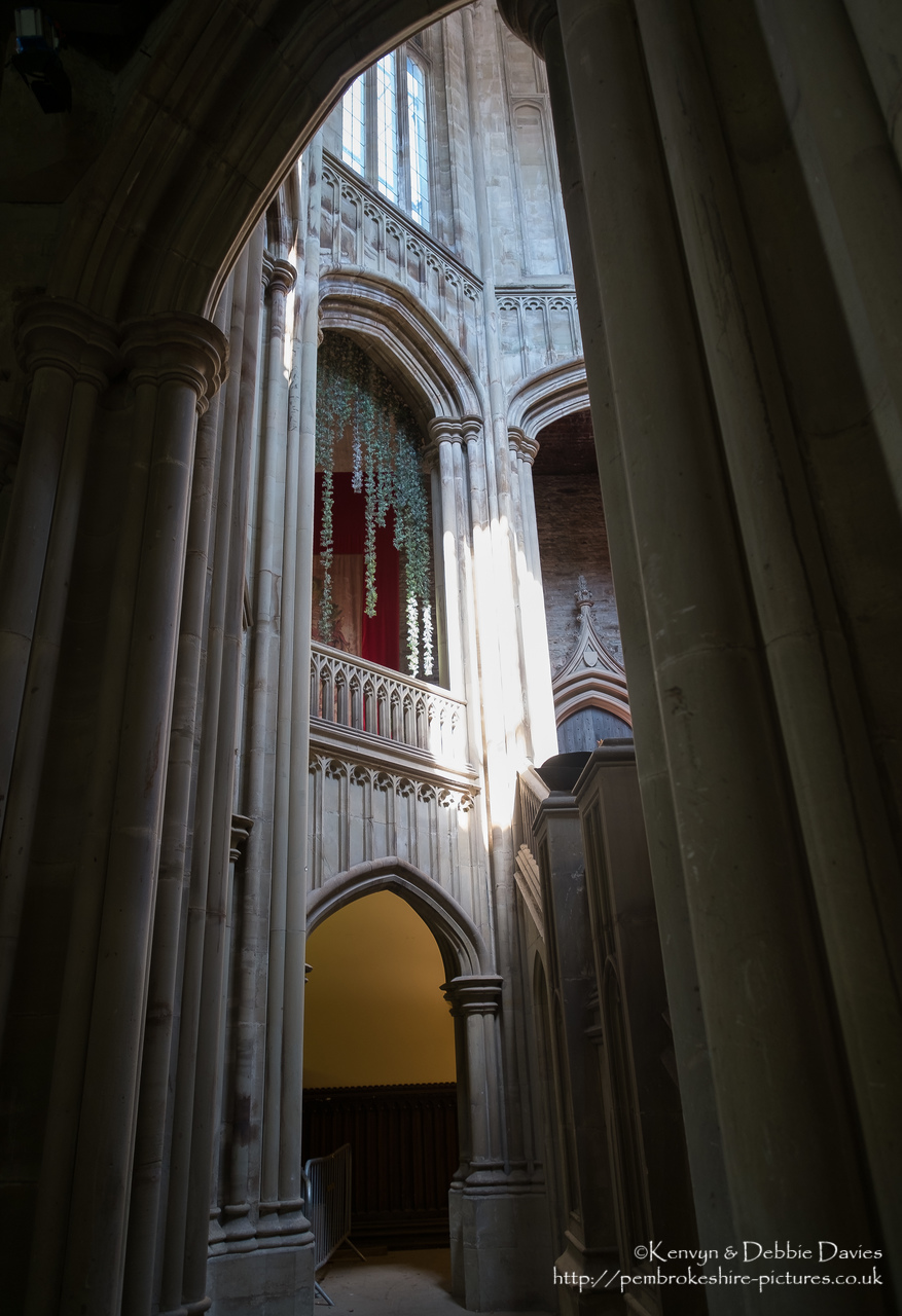 Built between 1830 and 1840, Margam Castle is actually a country house built in the Tudor Gothic style. It is currently used for location filming of Dr. Who and Da Vinci's Demons.